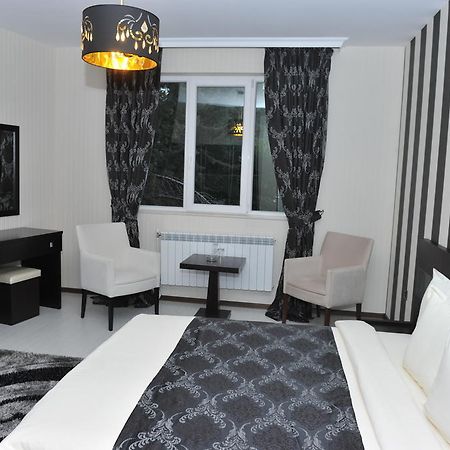 Eros Motel Szandanszki Kültér fotó