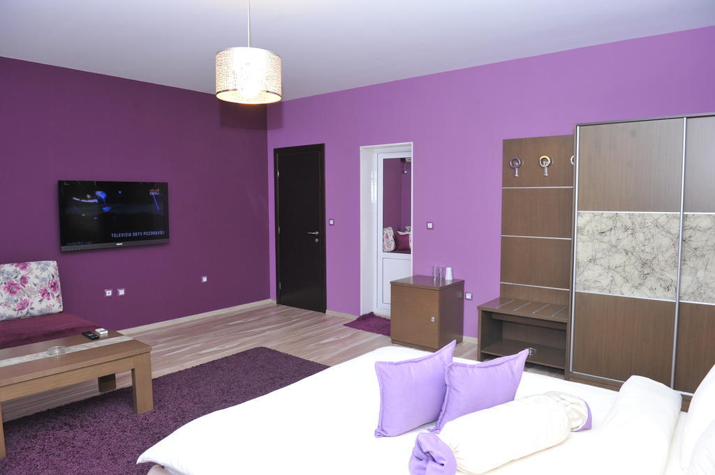 Eros Motel Szandanszki Kültér fotó
