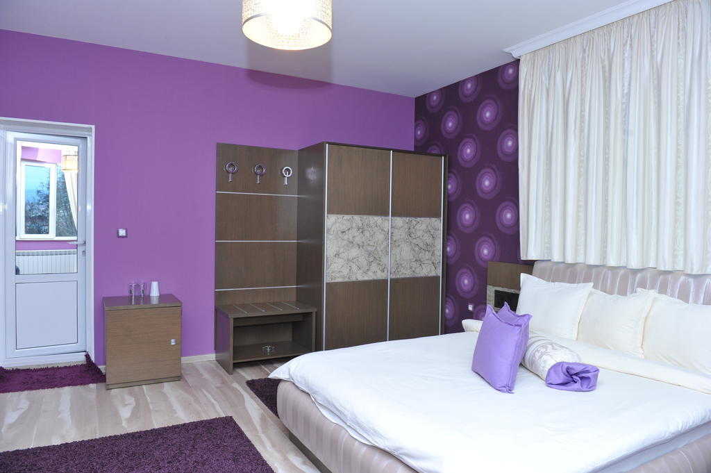 Eros Motel Szandanszki Kültér fotó