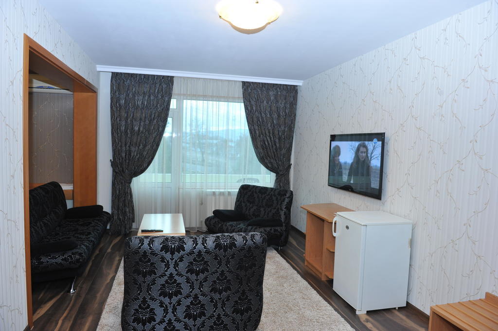 Eros Motel Szandanszki Kültér fotó