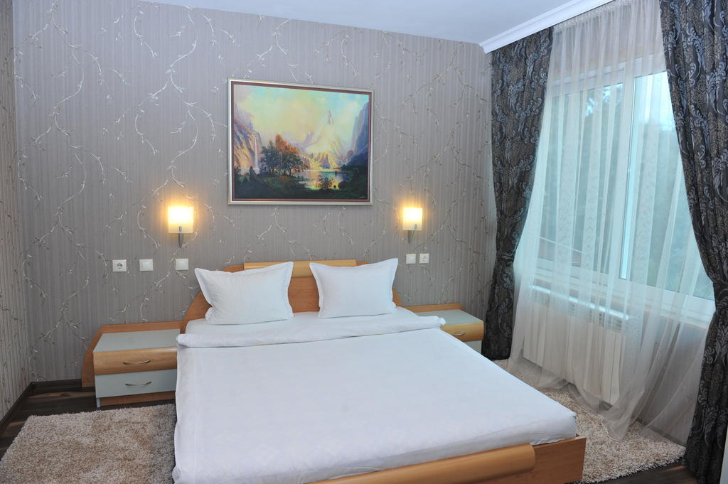 Eros Motel Szandanszki Kültér fotó