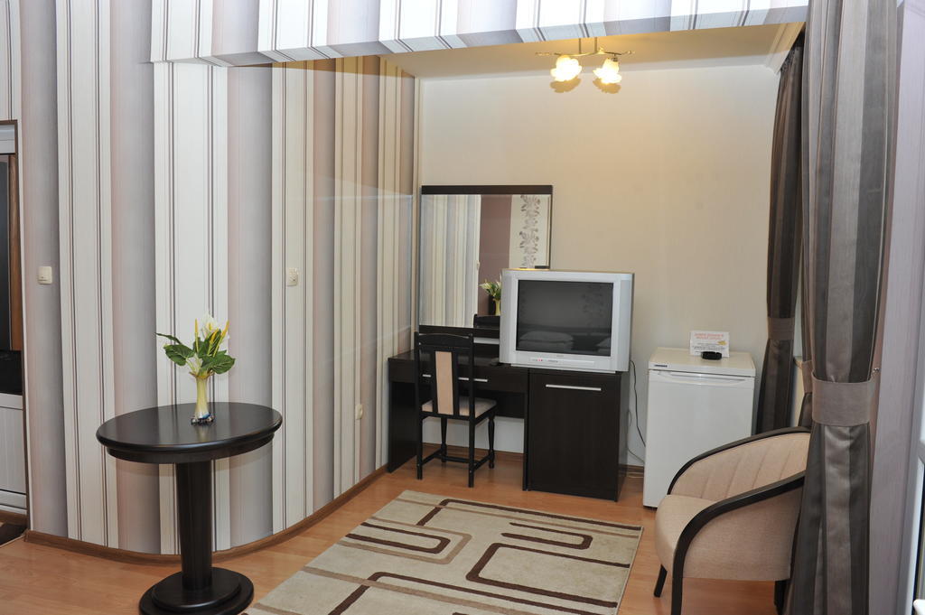 Eros Motel Szandanszki Kültér fotó
